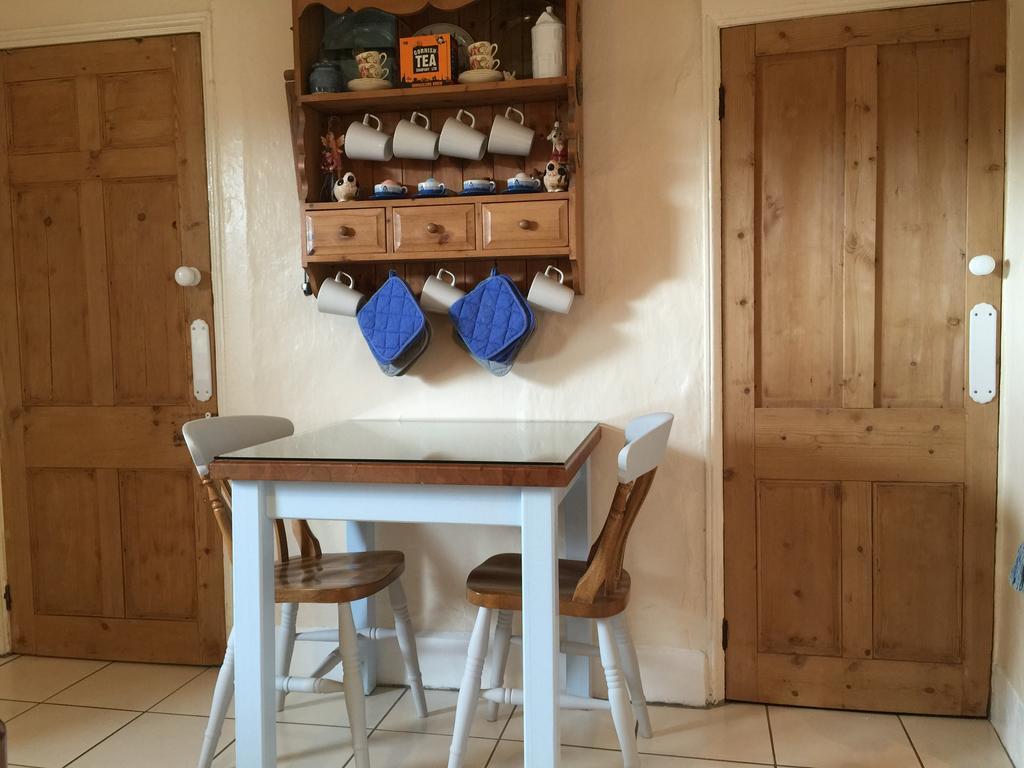Vine Cottage Penpillick 外观 照片